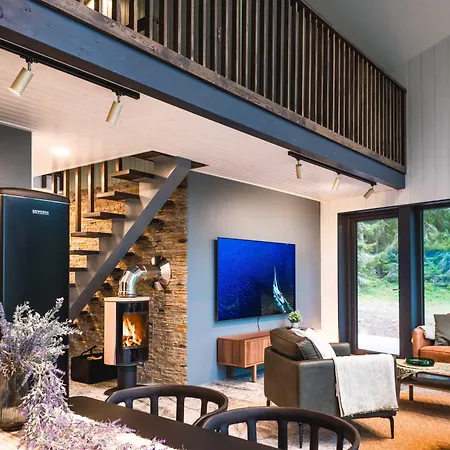 别墅 Dirhami Jacuzzi Spithami