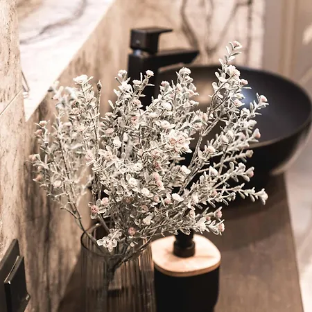 别墅 Dirhami Jacuzzi Spithami