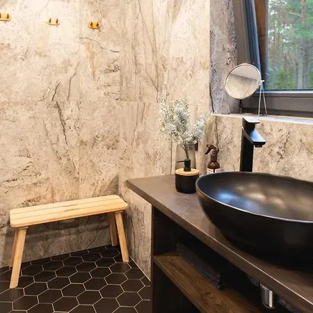 Dirhami Jacuzzi