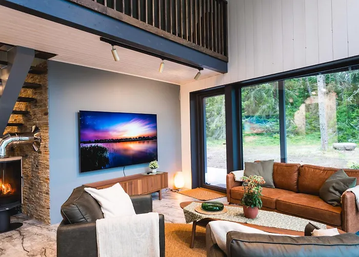 Dirhami Jacuzzi Villa *