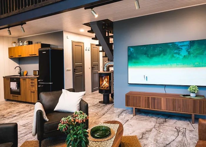 Villa Dirhami Jacuzzi Spithami